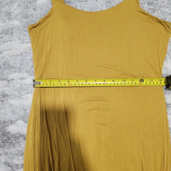 Mustard Yellow Sleeveless Dress - Picture 8 of 11